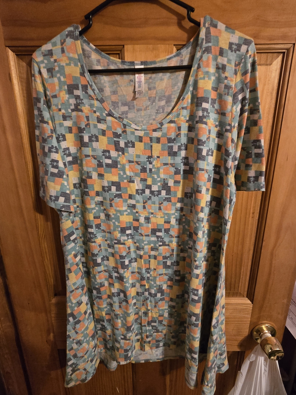Lularoe Perfect T Geometric Tunic